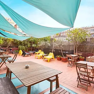 ella-guest-house-barcelona.topbarcelonahotels.com/