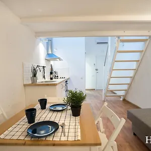 hotelito-boutique-cinca-lhospitalet-de-llobregat.topbarcelonahotels.com/